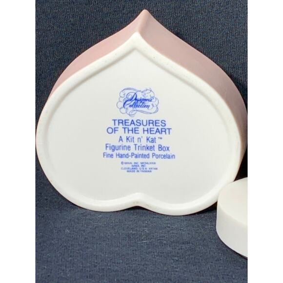 Porcelain Heart Shape Trinket Box with Girl with Cat - Picture 9 of 9